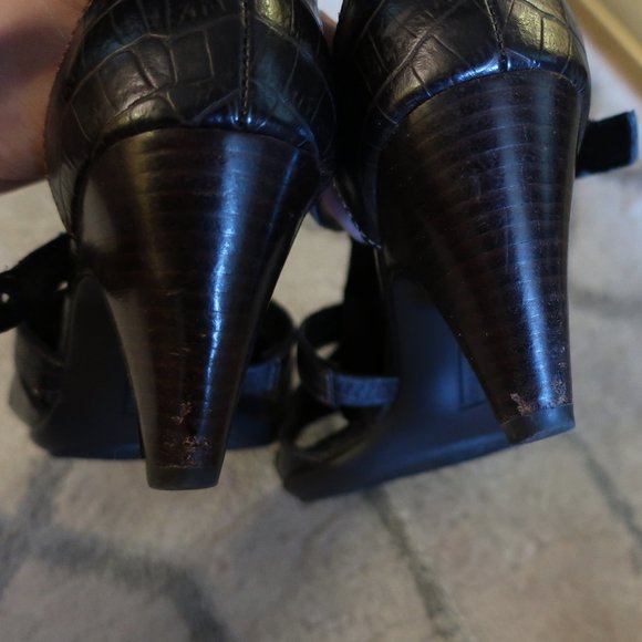Eurostep Faux Leather Sandal Heels - Picture 6 of 8